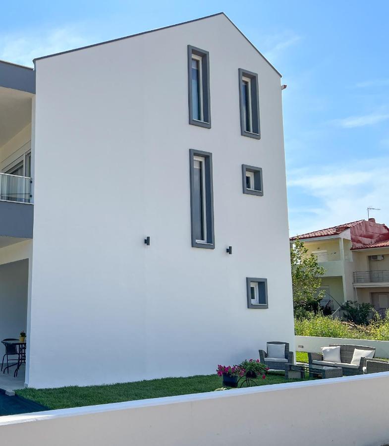 Sithon Diamond Suites Nikiti  Extérieur photo
