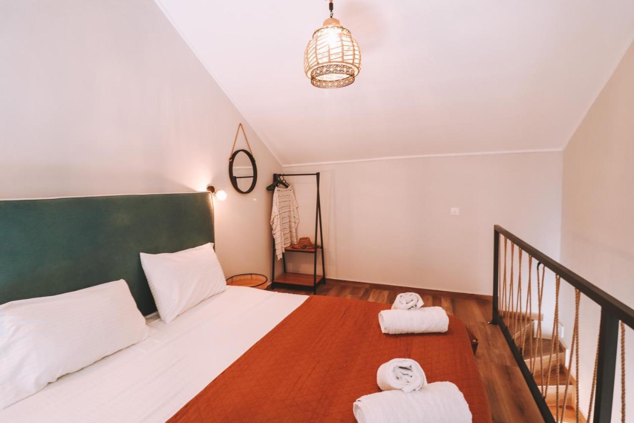 Sithon Diamond Suites Nikiti  Extérieur photo