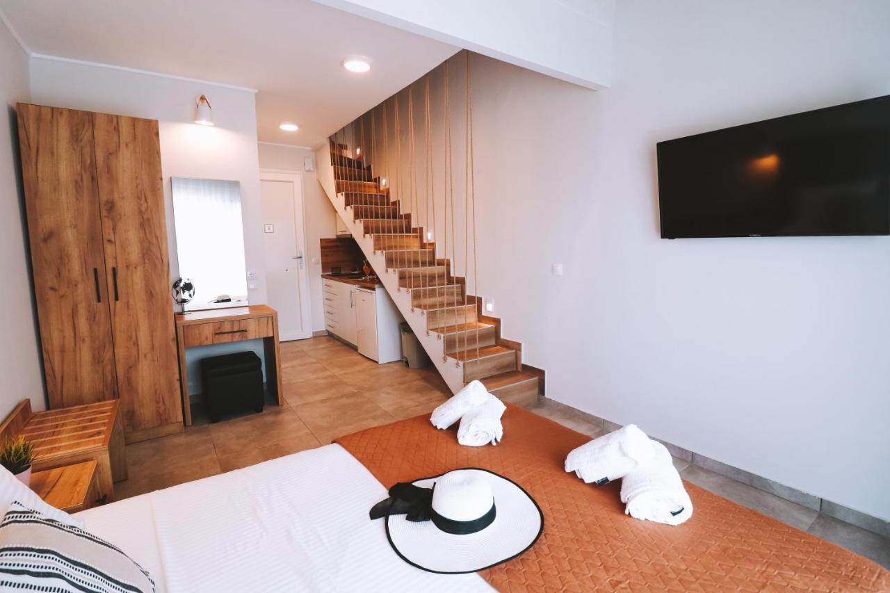 Sithon Diamond Suites Nikiti  Extérieur photo